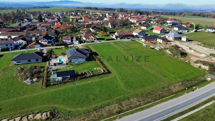 Prodej pozemku pro bydlení, Strážkovice, 2274 m2