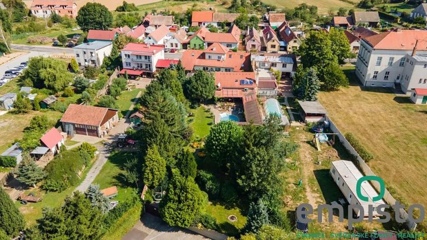 Prodej ubytování, Štítary, 327 m2