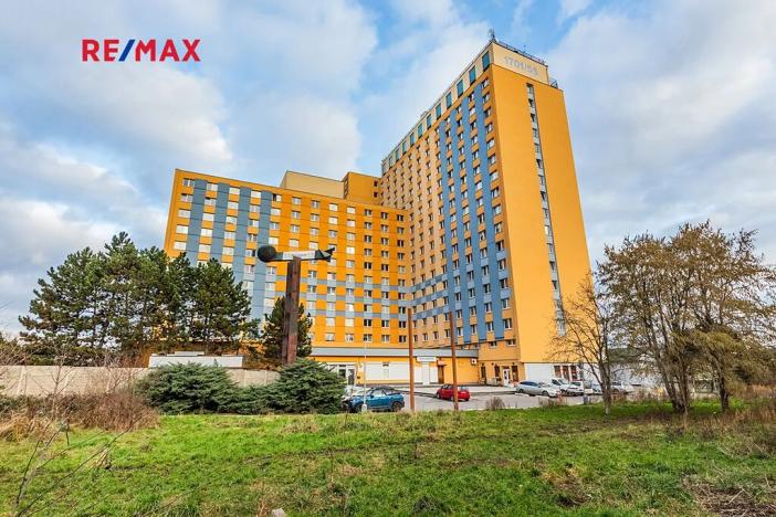 Prodej garážového stání, Praha - Krč, Štúrova, 12 m2