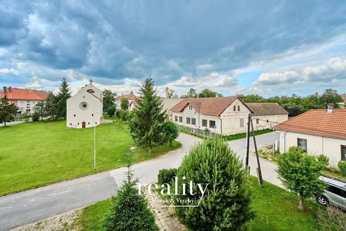 Prodej bytu 3+1, Šumná, 69 m2