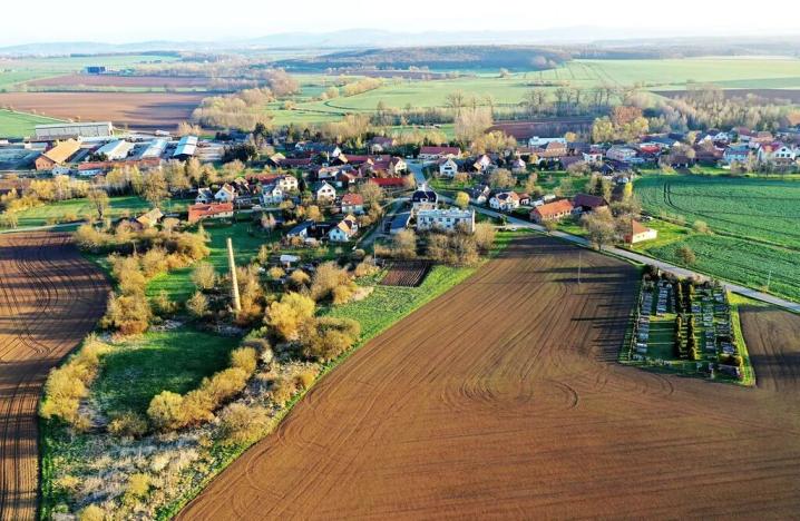 Prodej pozemku pro bydlení, Žeretice, 1754 m2