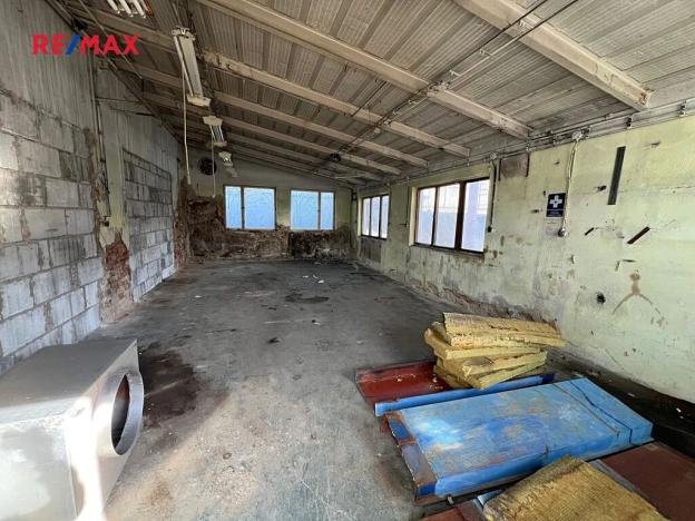 Pronájem skladu, Beroun, Lidická, 700 m2