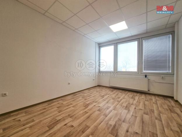 Pronájem kanceláře, Hodonín, Velkomoravská, 36 m2