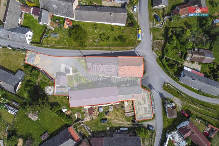 Prodej ubytování, Hoslovice, 1529 m2