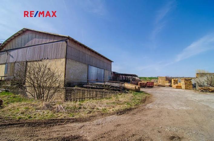 Prodej komerčního pozemku, Radkov, 36486 m2