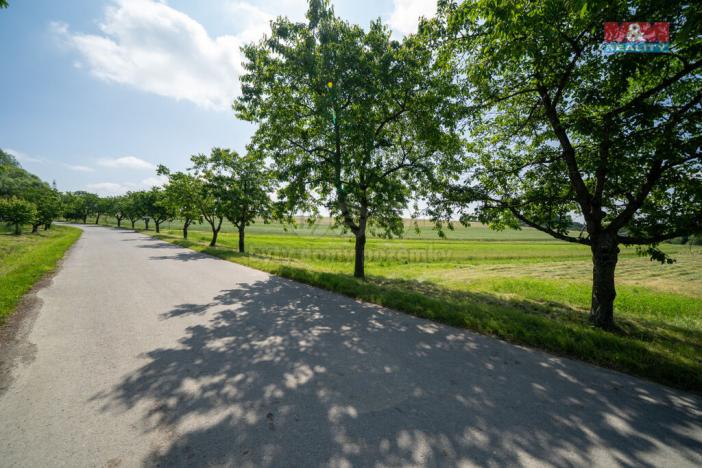 Prodej pole, Velký Újezd, 872 m2