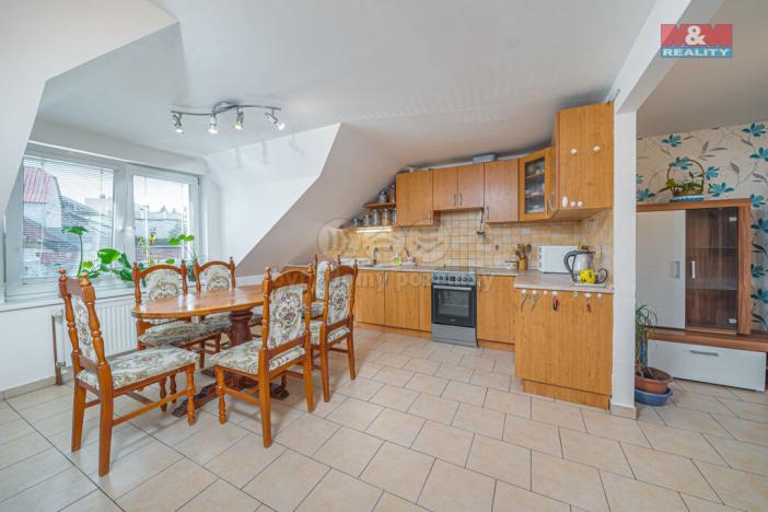 Prodej obchodního prostoru, Moravský Beroun, Dlouhá, 450 m2