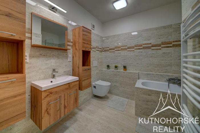 Prodej bytu 3+kk, Praha - Horní Měcholupy, Janovská, 62 m2