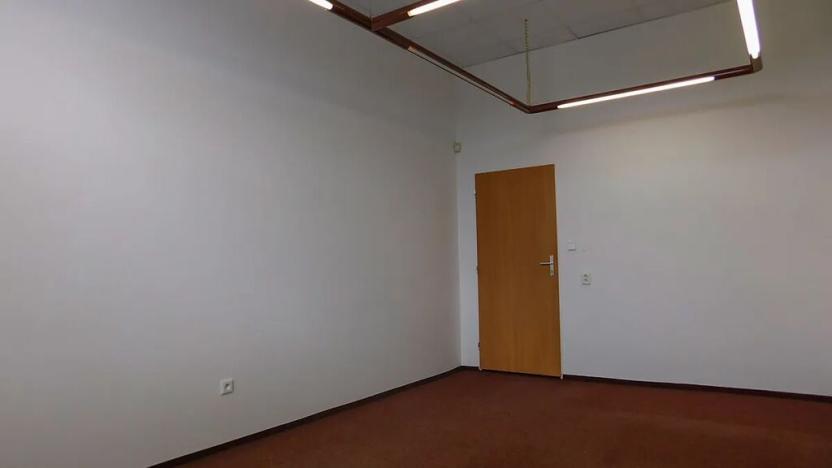 Pronájem kanceláře, Frýdek-Místek, Nádražní, 19 m2