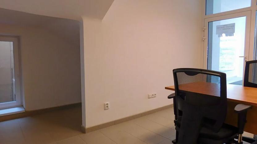Pronájem kanceláře, Frýdek-Místek, Nádražní, 16 m2