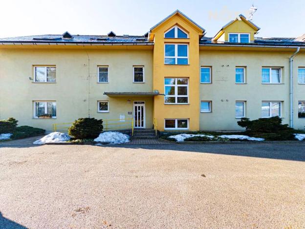 Pronájem bytu 1+kk, Jilemnice, Zámecká, 38 m2