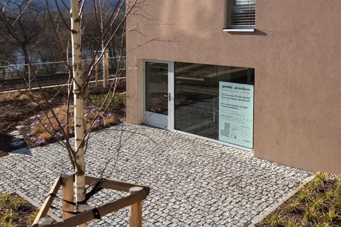 Prodej obchodního prostoru, Praha - Modřany, Kolmanova, 135 m2