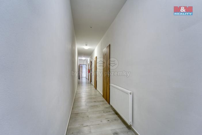 Pronájem bytu 1+kk, Kožlany, V Ouvoze, 10 m2