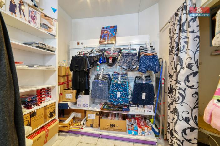 Pronájem obchodního prostoru, Mariánské Lázně, Chebská, 30 m2