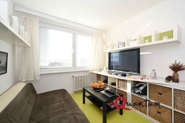 Pronájem bytu 2+kk, Praha - Černý Most, Bryksova, 40 m2