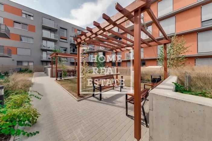 Prodej bytu 2+kk, Praha - Žižkov, Olgy Havlové, 39 m2