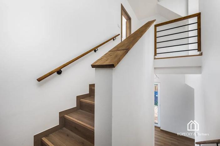 Prodej bytu 5+kk, Praha - Běchovice, Pplk. Nováčka, 139 m2