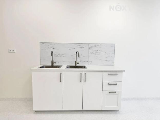 Pronájem ordinace, Praha - Žižkov, 25 m2