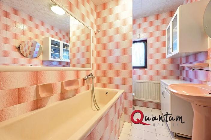 Prodej rodinného domu, Golčův Jeníkov, V Zahradách, 230 m2