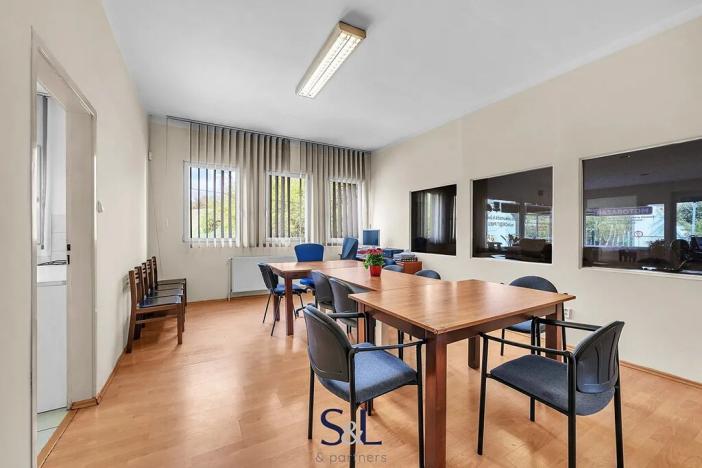 Prodej obchodního prostoru, Sosnová, 329 m2