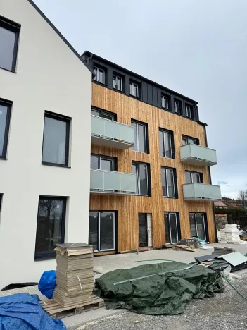 Prodej bytu 2+kk, Horní Planá, Náměstí, 59 m2