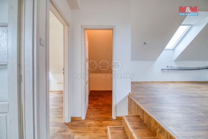 Prodej rodinného domu, Litohlavy, 191 m2