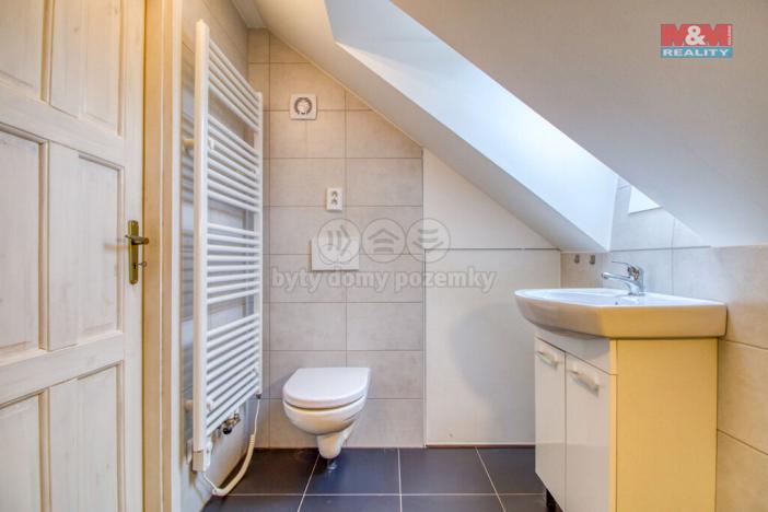 Prodej rodinného domu, Litohlavy, 191 m2