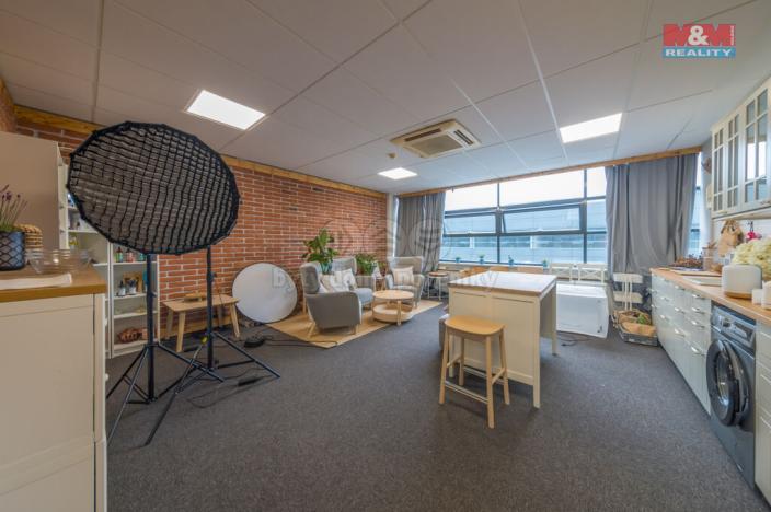 Pronájem skladu, Ostrava - Hrabová, Podnikatelská, 2348 m2