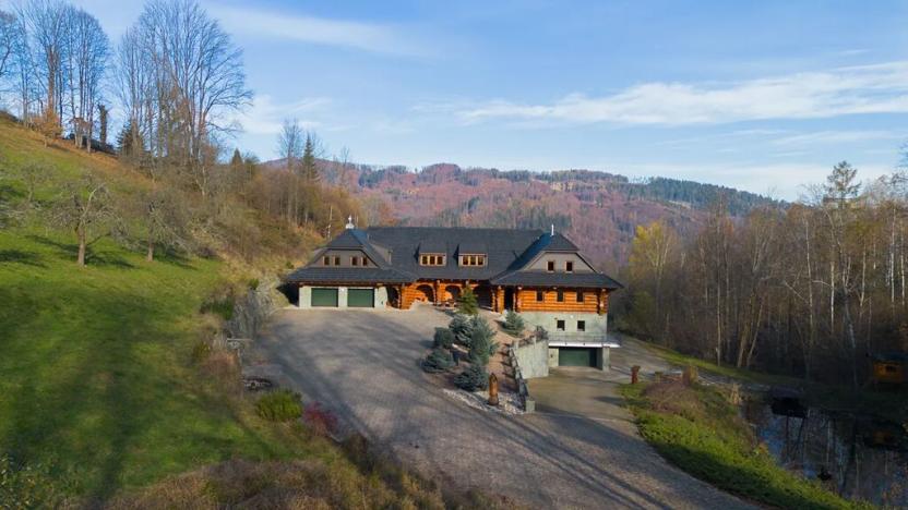 Prodej rodinného domu, Dolní Lomná, 1559 m2