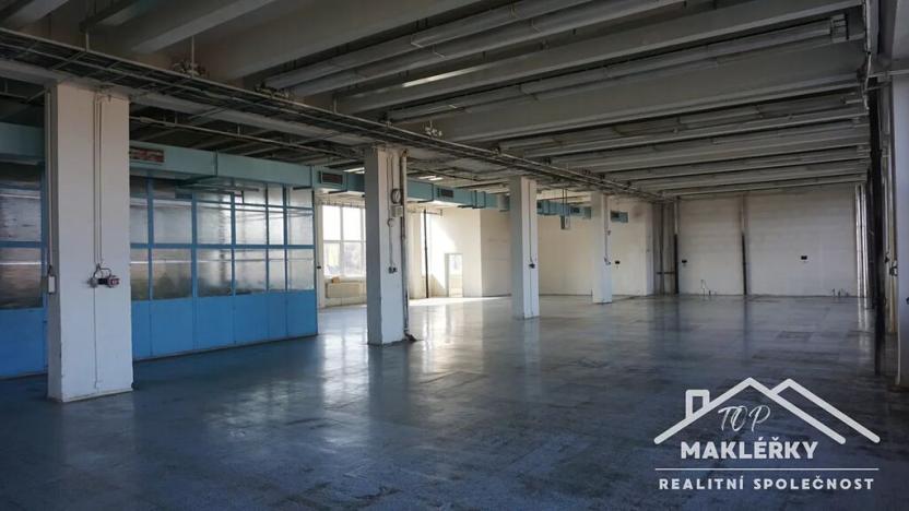 Pronájem skladu, Kolín, Havlíčkova, 1000 m2