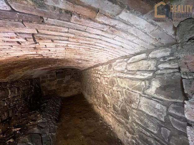 Prodej výrobních prostor, Česká Třebová, 896 m2