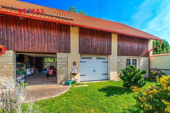 Prodej rodinného domu, Přerubenice, 301 m2