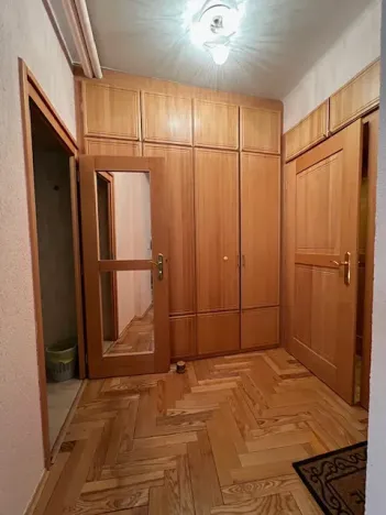 Prodej bytu 2+kk, Karlovy Vary, Poděbradská, 58 m2