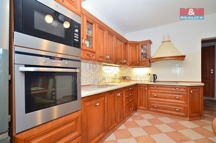 Prodej rodinného domu, Hovorčovice, Zahradní, 135 m2