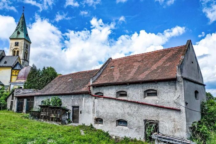Prodej rodinného domu, Zásmuky, Komenského nám., 600 m2