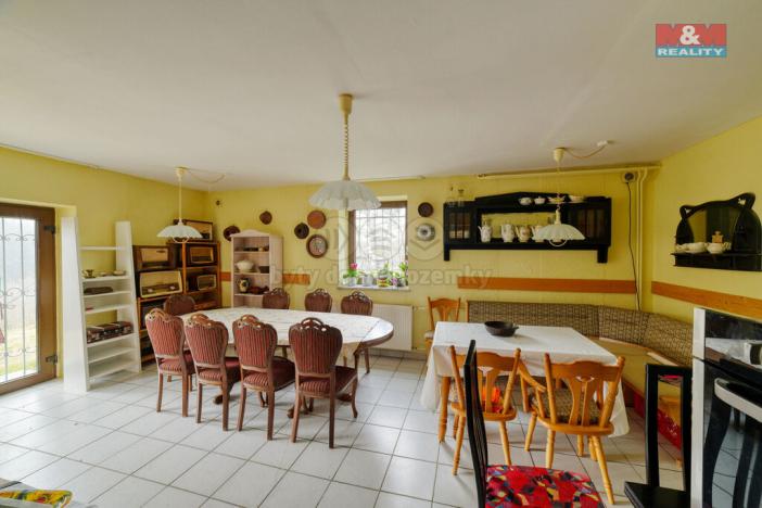 Prodej rodinného domu, Podhradí, 370 m2