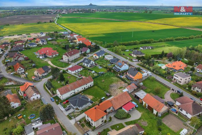 Prodej pozemku pro bydlení, Sezemice - Kladina, 1108 m2