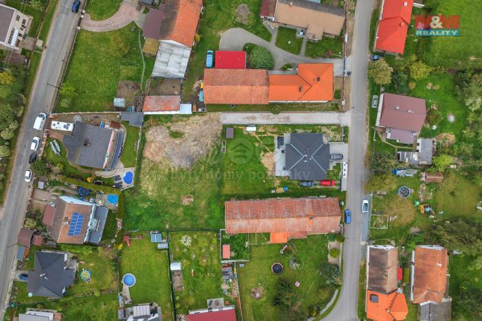 Prodej pozemku pro bydlení, Sezemice - Kladina, 1108 m2