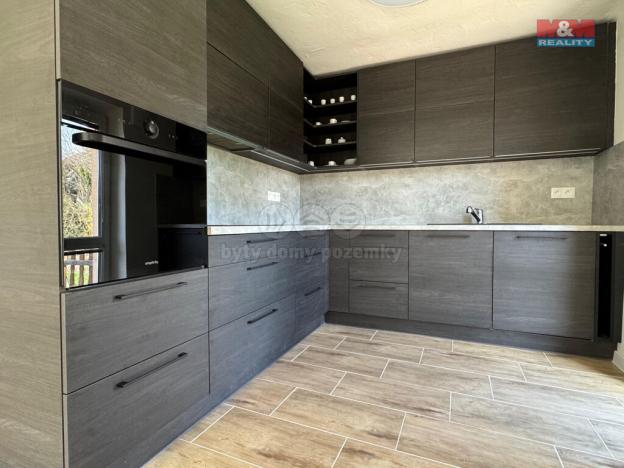 Prodej rodinného domu, Ostrava - Třebovice, Martinovská, 310 m2