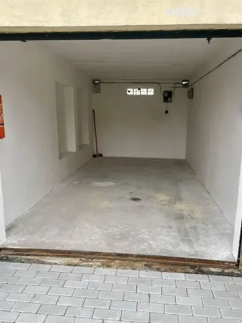 Prodej garáže, Praha - Kbely, Úlibická, 18 m2