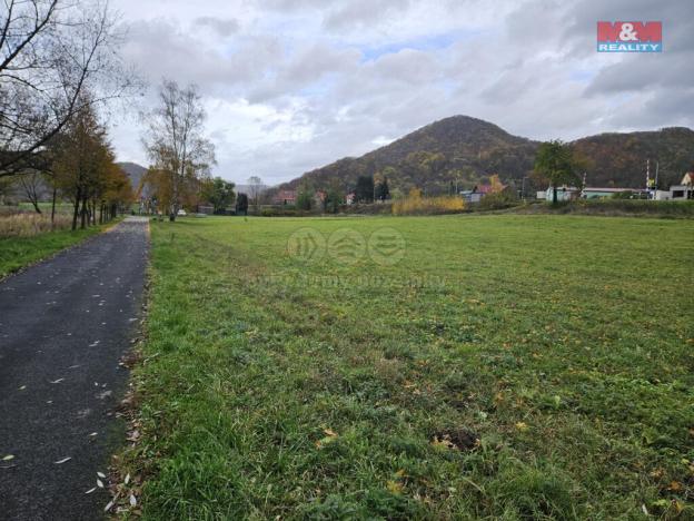 Prodej louky, Malé Březno, 330 m2