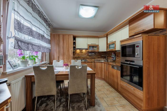 Prodej bytu 4+1, Chodov, Husova, 77 m2