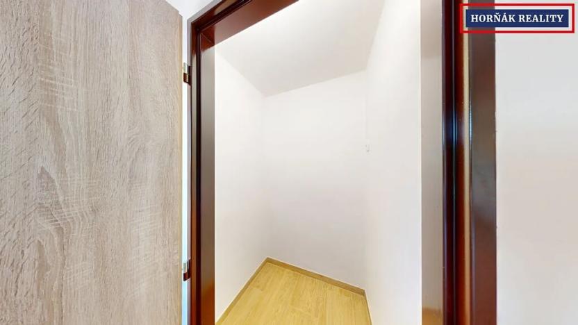 Pronájem bytu 1+kk, Škrdlovice, 32 m2