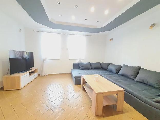 Prodej rodinného domu, Hora Svatého Šebestiána, 250 m2