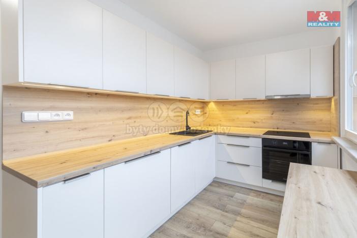 Pronájem bytu 2+1, Frýdek-Místek - Místek, Mozartova, 53 m2