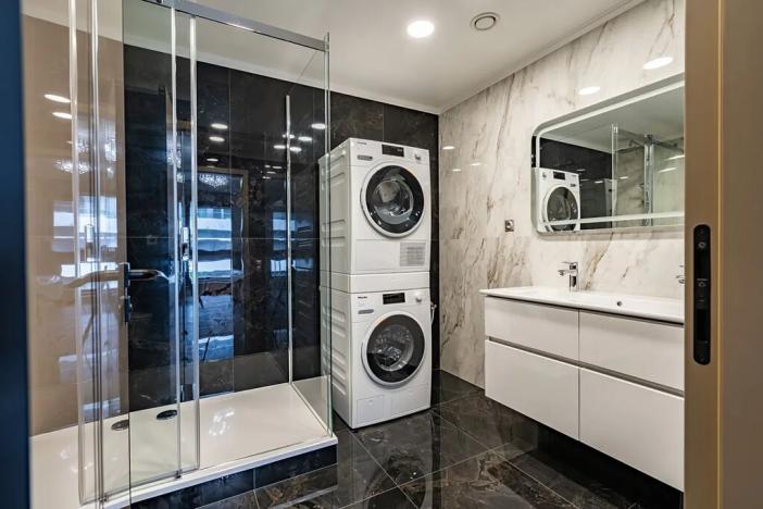 Prodej bytu 4+kk, Praha - Karlín, Rohanské nábřeží, 136 m2