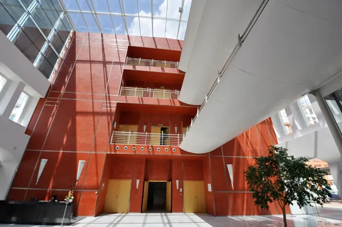 Pronájem kanceláře, Praha - Karlín, Křižíkova, 1420 m2