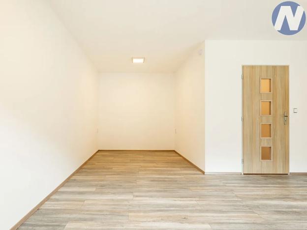 Pronájem bytu 1+kk, Husinec, Komenského, 35 m2