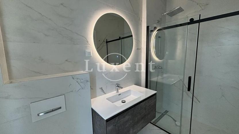 Prodej vily, Trogir, Chorvatsko, 200 m2