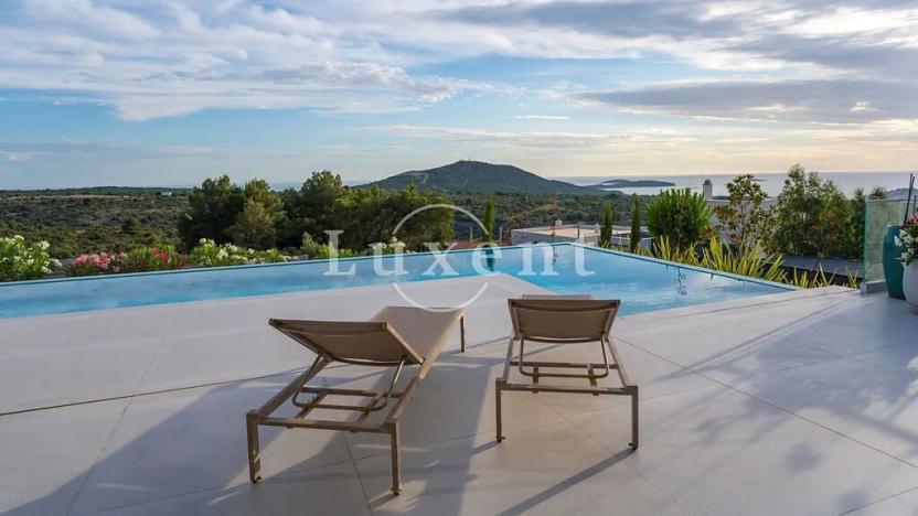 Prodej vily, Primošten, Chorvatsko, 210 m2